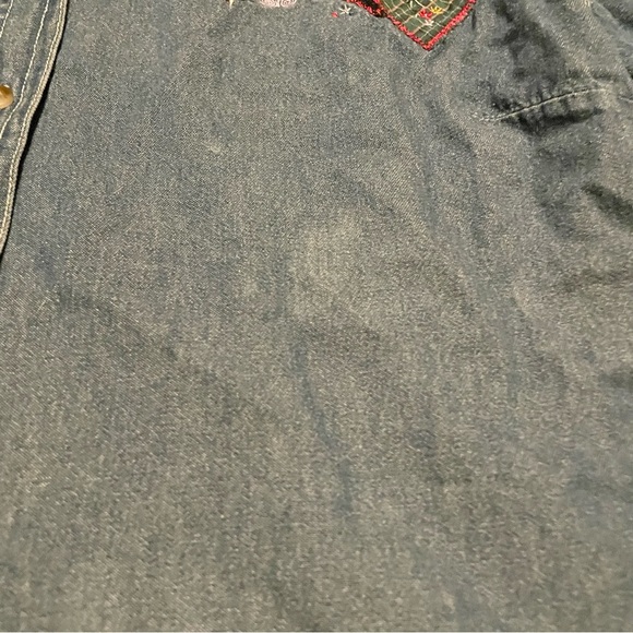 Cabin Creek Long Sleeve Button Up Denim Jeans Shirt Womens Size L Petites - Picture 4 of 16